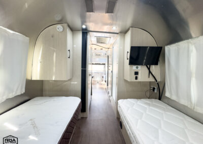 2020 Airstream International Serenity 27FB Twin (Used)