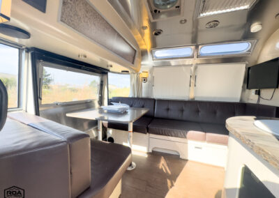 2020 Airstream International Serenity 27FB Twin (Used)